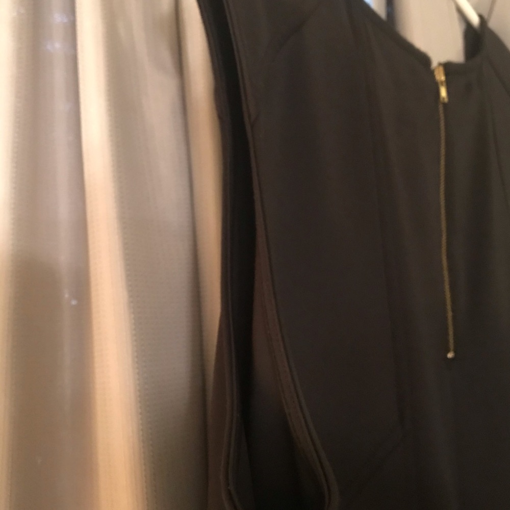 Dress - Picture 7 of 8